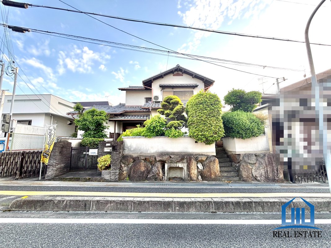 中山台１丁目　建築条件無　83坪！